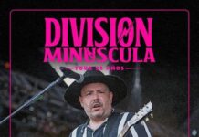 DIVISION MINUSCULA EN SU GIRA DE 25 ANIVERSARIO